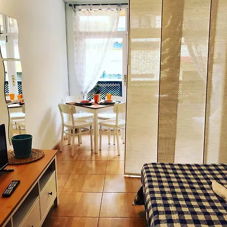 아파트 Studio In Puerto De La Cruz With Wonderful Sea View Furnished Balcony And Wifi 10 M From The Beach